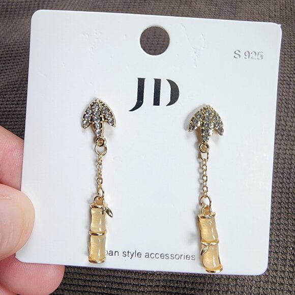NWT JD Gold Tone Drop Dangle Earrings - Picture 11 of 11